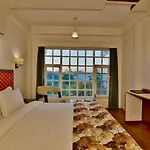 Hillcrest Resort By Dls Hotels