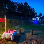 Livingstone Shimla Jungle Stay