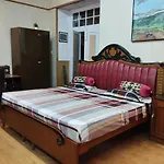 Harris Lodge Stays