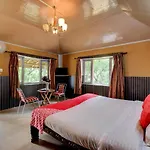 Oyo 43476 Vatika Resort
