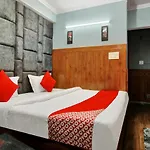 Oyo Flagship Hotel Avalanche