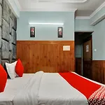 Oyo Flagship Hotel Avalanche