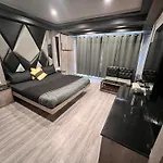 Hotel Victory