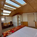 Valleyview Open Balcony Near Ridge Mall Shimla