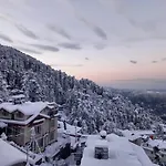 Valleyview Open Balcony Near Ridge Mall Shimla