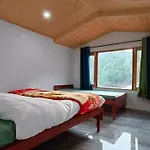 Shiv Shakti Homestay - Near Isbt, Bypass Mc Parking, Hpu, And Advance Study