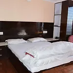 Hotel Basant