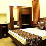 Hotel Kapil
