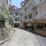 Oyo Home 9102 3Bhk Pinewood Valley