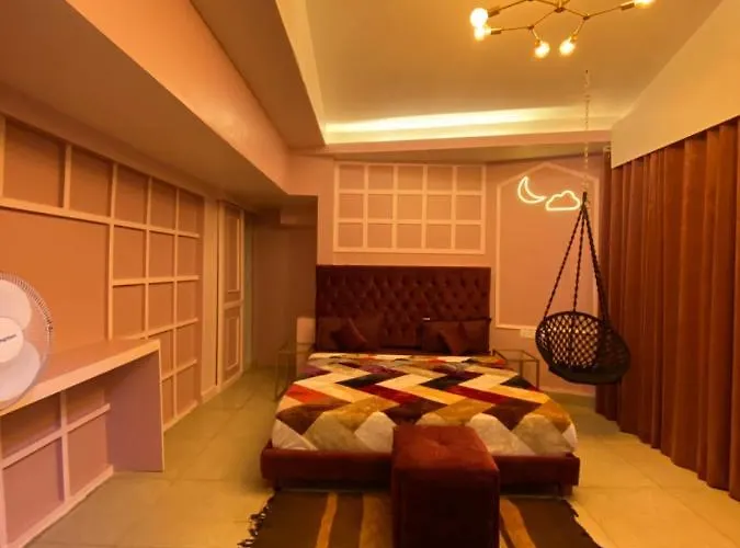 Parimahal Homestay Sunrise View Room