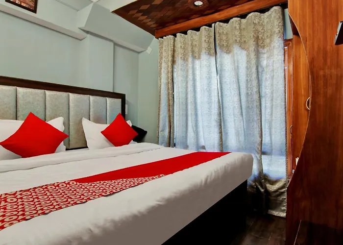 Oyo Flagship Hotel Avalanche