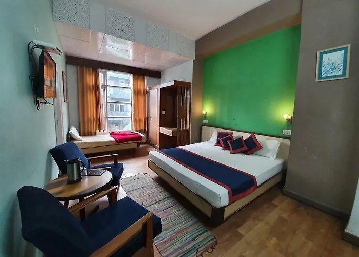 Hotel Diplomat