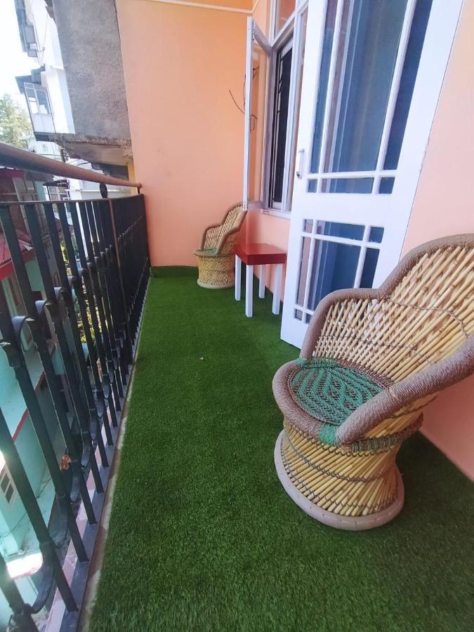 Deluxe Homestay With Kitchen In Apartment *