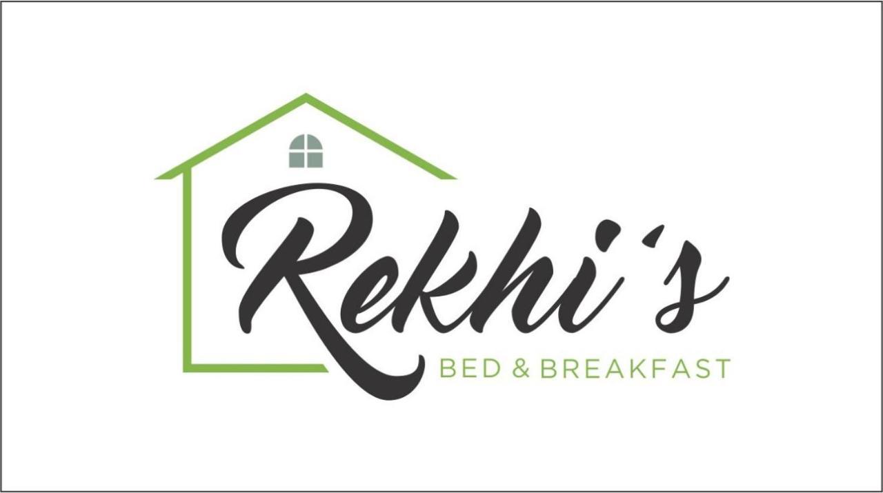 Bed & Breakfast Rekhi's *