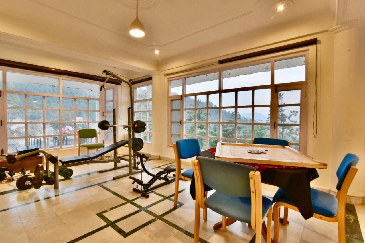Hillcrest By Dls *