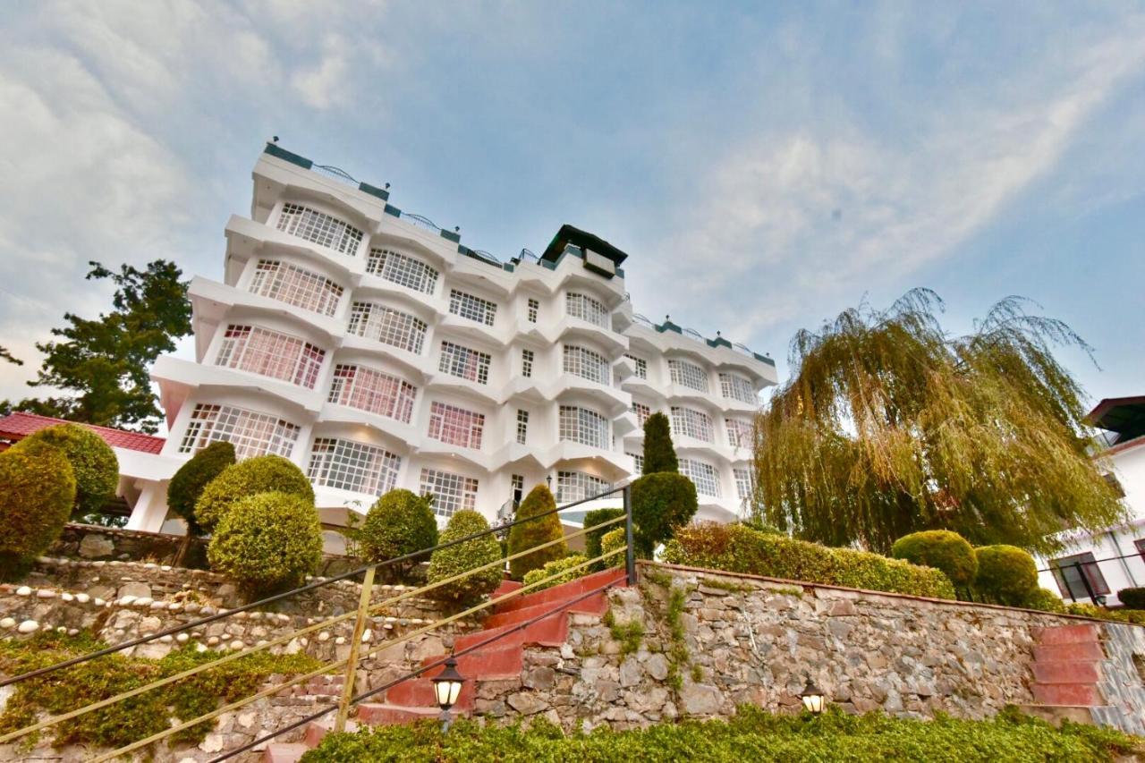 Hillcrest By Dls Resort *