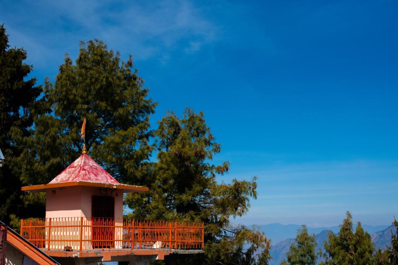 Royal Tulip Luxury Hotel, Kufri, Hotel Shimla