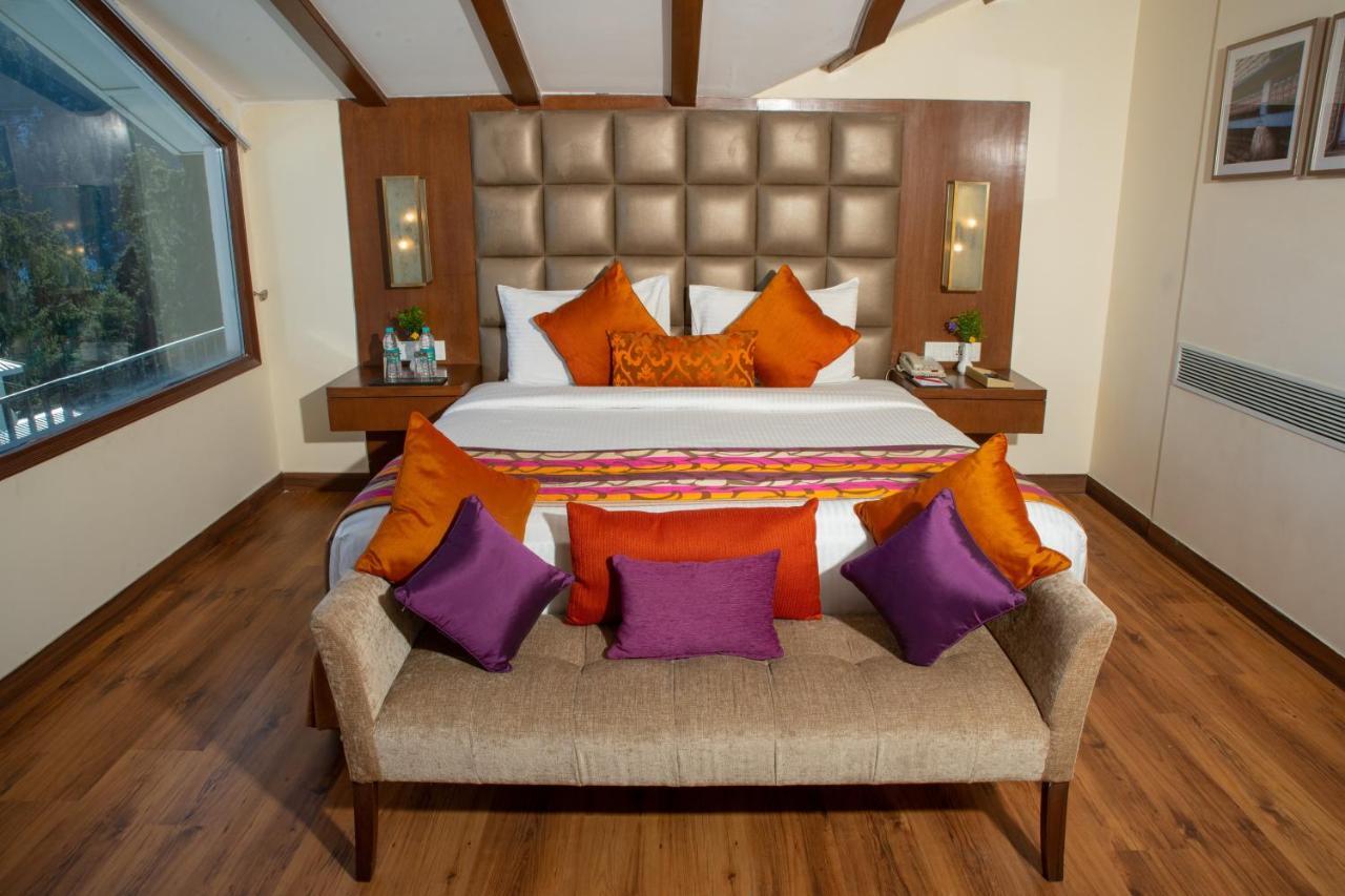 Royal Tulip Luxury Hotel, Kufri, Hotel Shimla
