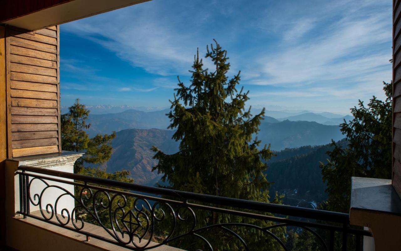 Royal Tulip Luxury Hotel, Kufri,