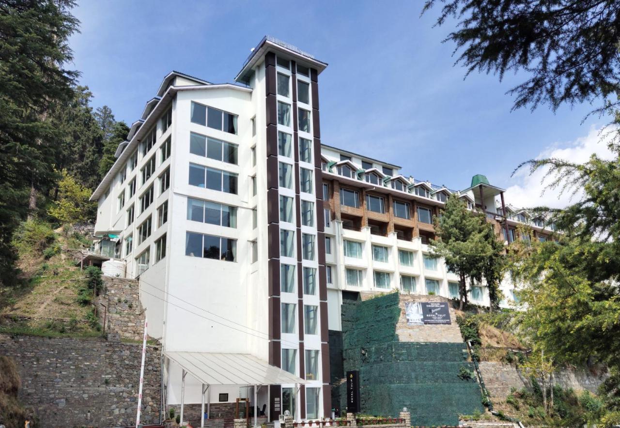 Royal Tulip Luxury Hotel, Kufri,