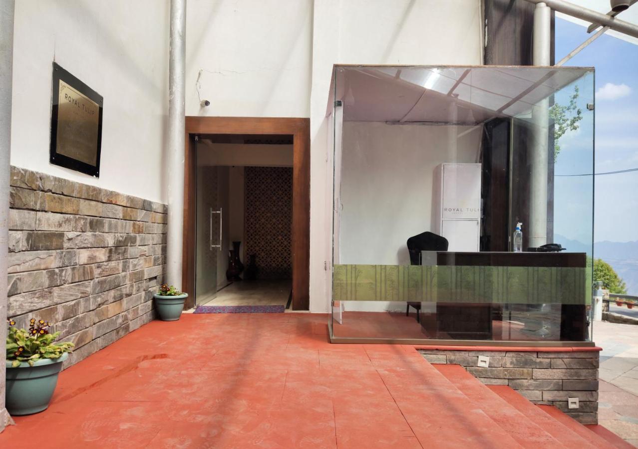 Royal Tulip Luxury Hotel, Kufri,