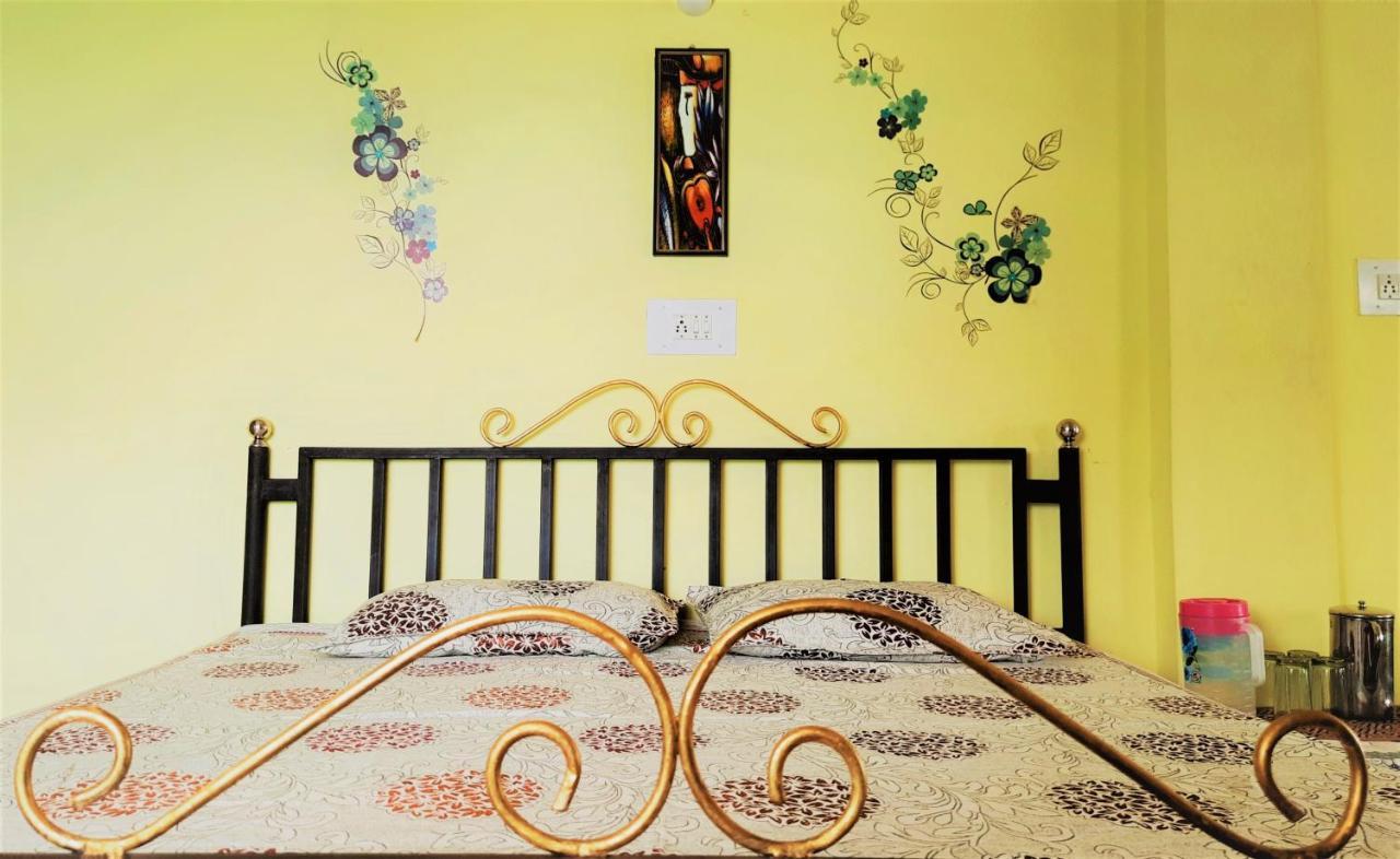 Green Valley Apartment *
