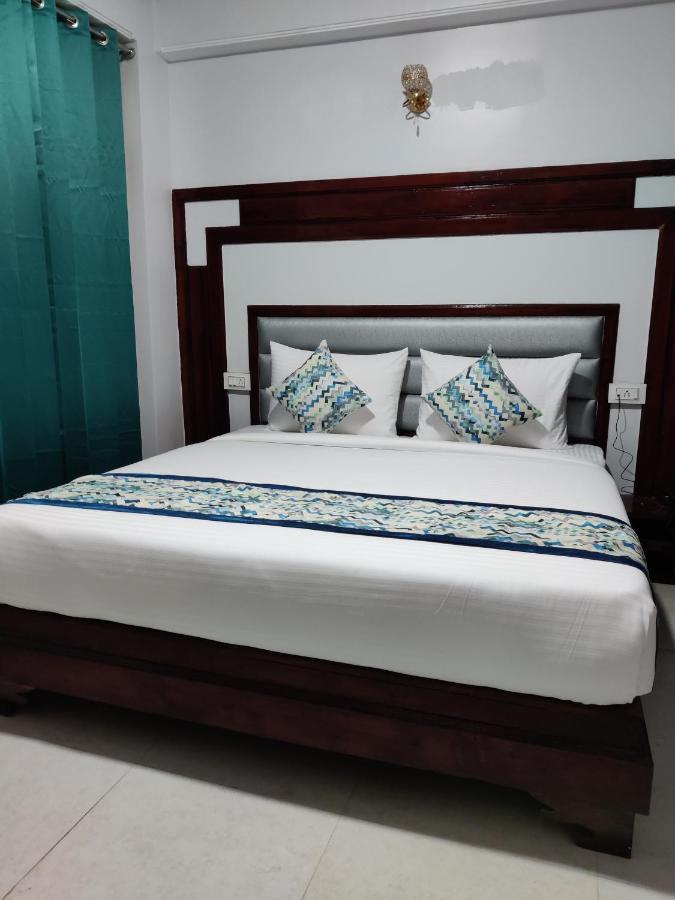 Golden Oak Bed & Breakfast