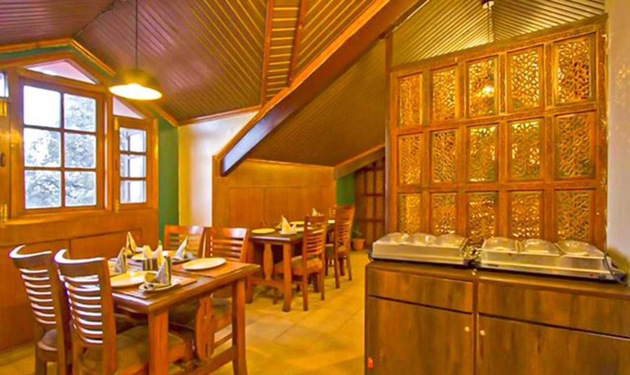 Hotel Wingait - Near Mall Road 3*