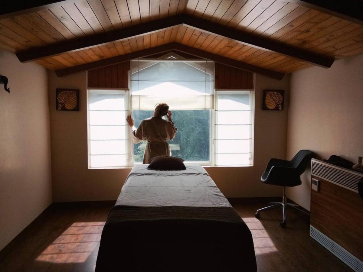 Royal Tulip Luxury Hotel, Kufri, Hotel Shimla