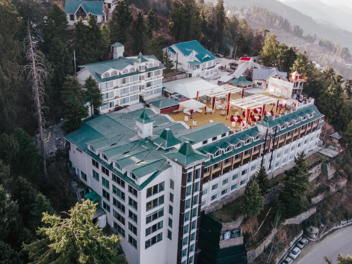 Royal Tulip Luxury Hotel, Kufri,