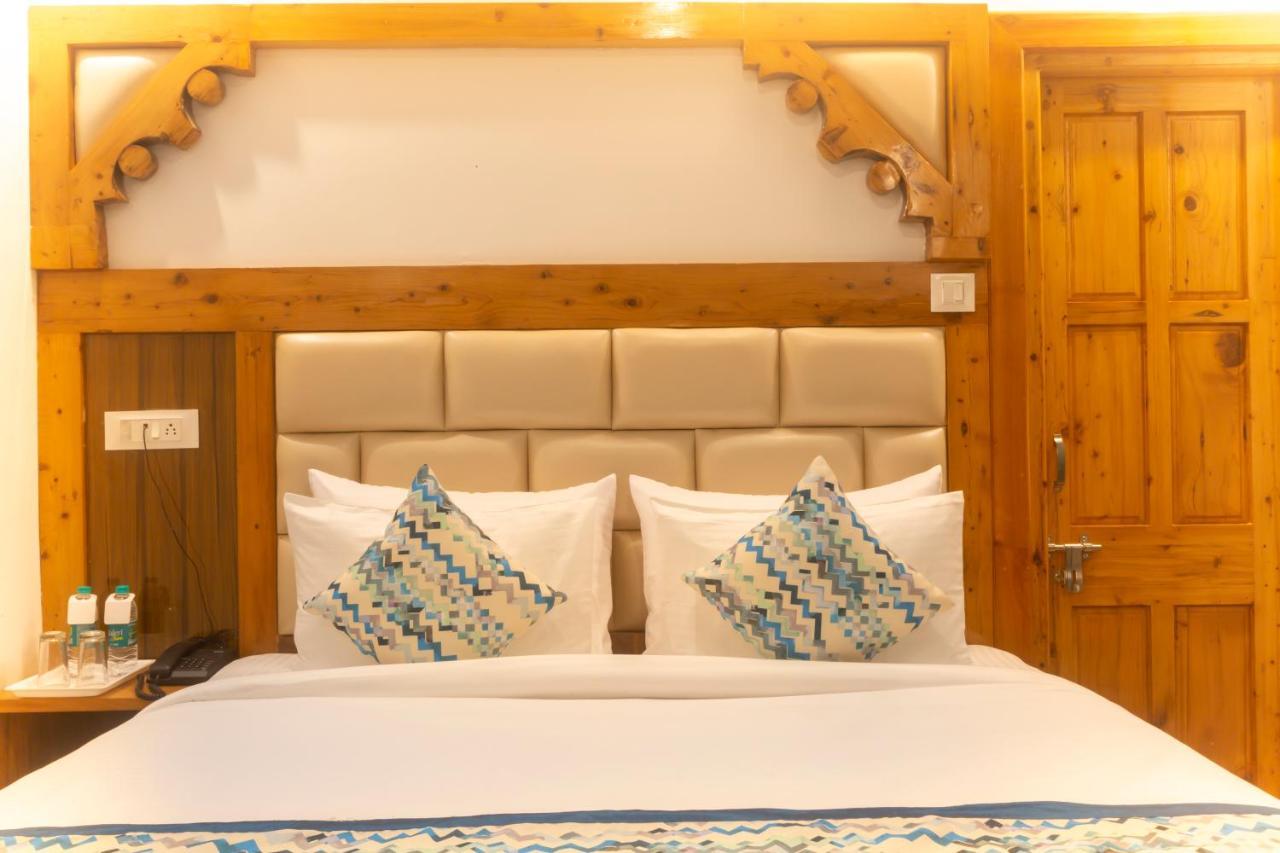 Golden Oak Bed & Breakfast