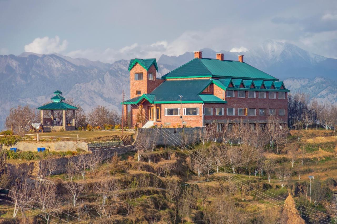 Echor Bhramara Estate, Kharapathar Hotel *