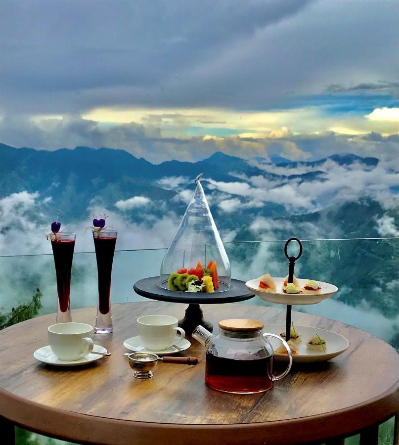 Radisson Kufri Hotel 5*
