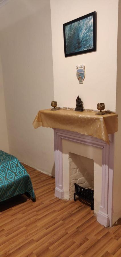 Apartment Away From , Perfect Family Set ! *