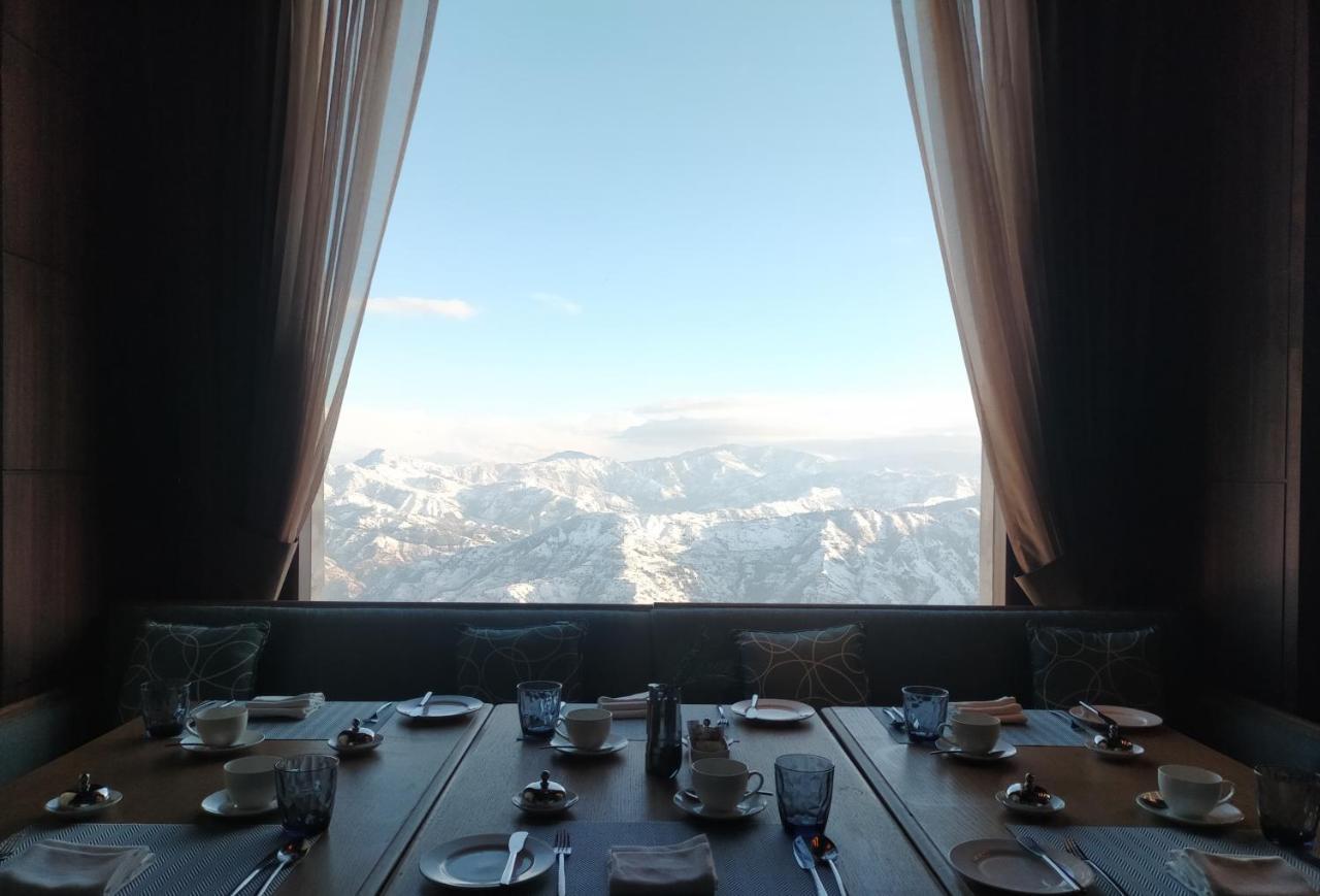 Radisson Kufri 5*
