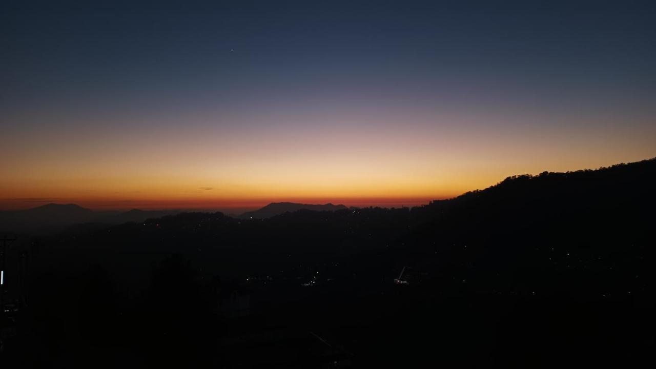 Homestay Thakur Homes