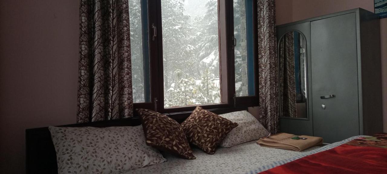 Homestay Thakur Homes