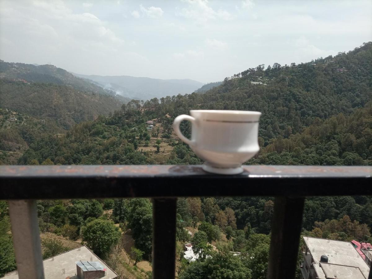 Homestay Thakur Homes *
