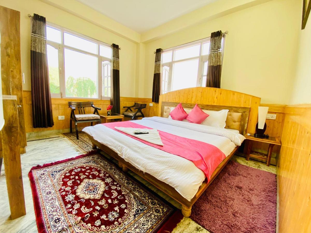 Sai Bed & Breakfast