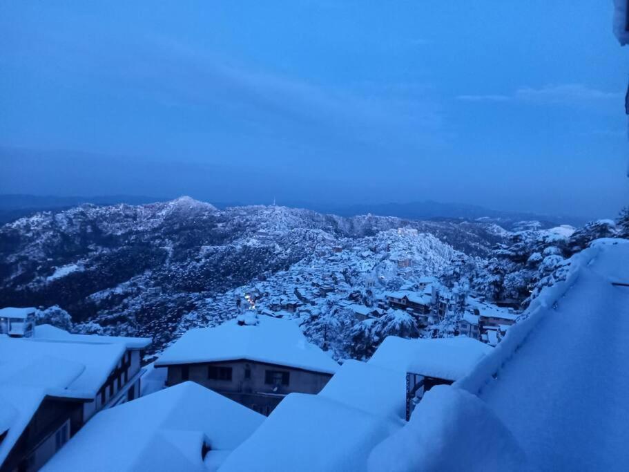 Valleyview Open Balcony Near Ridge Mall Apartment *