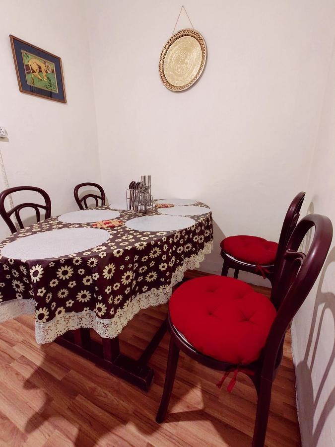 Away From , Perfect Family Set ! Apartment Shimla