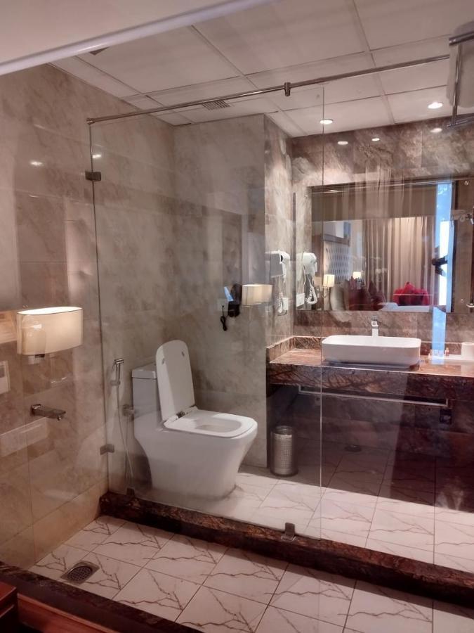 Royale Retreat - Luxury In