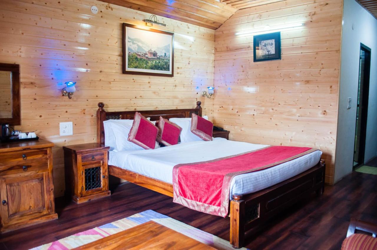 Resort Oakwood Hamlet Shimla