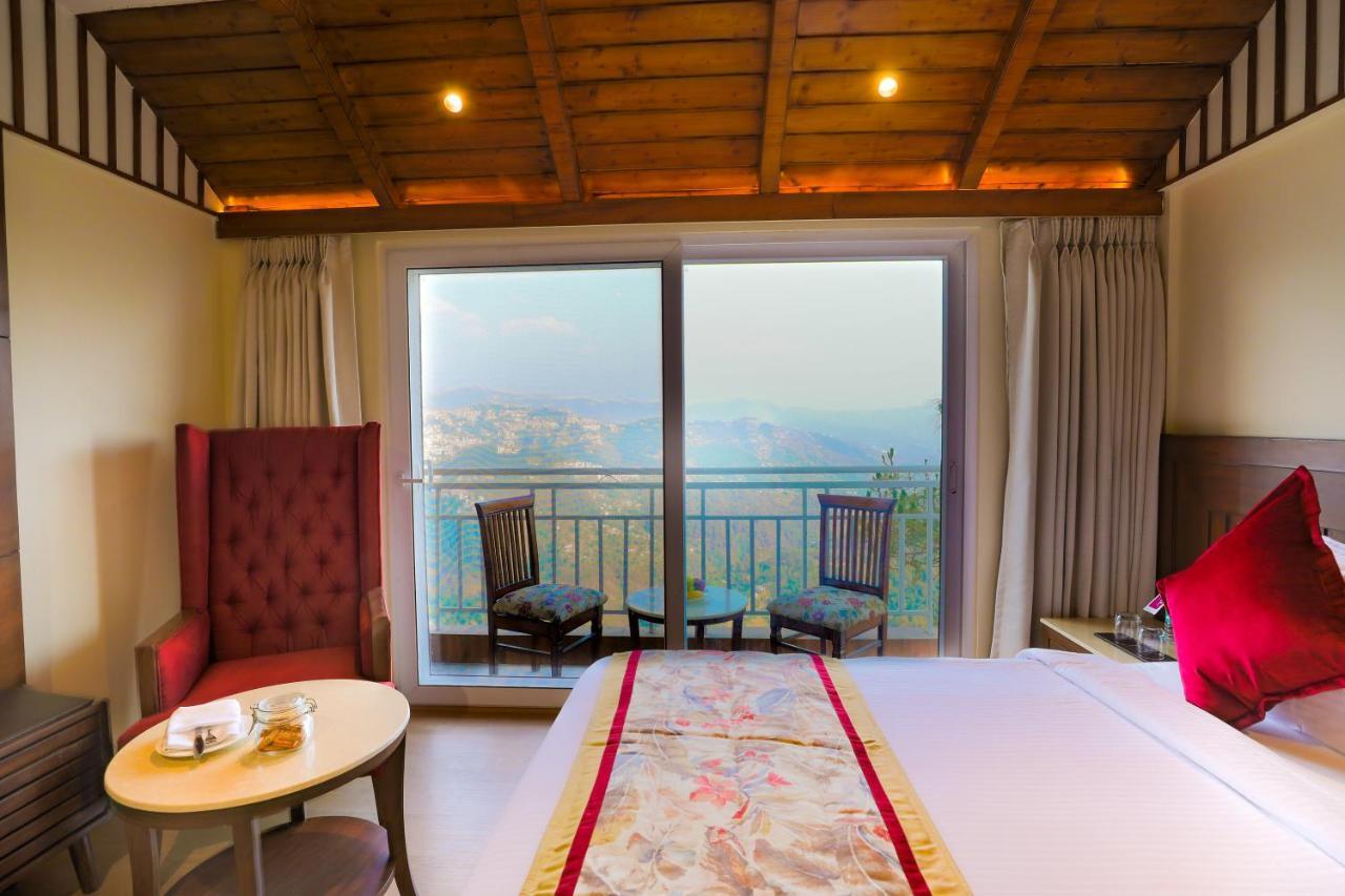 Hotel Regenta Hilltop