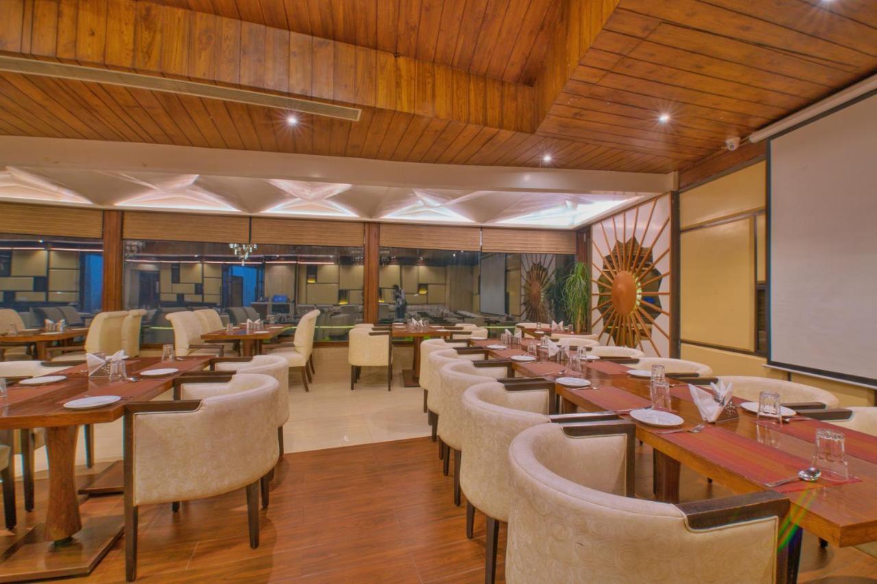 Hotel The Cedar Grand And Shimla