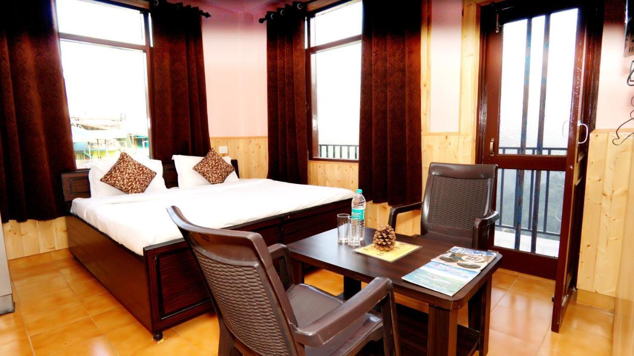 Homestay Thakur Homes