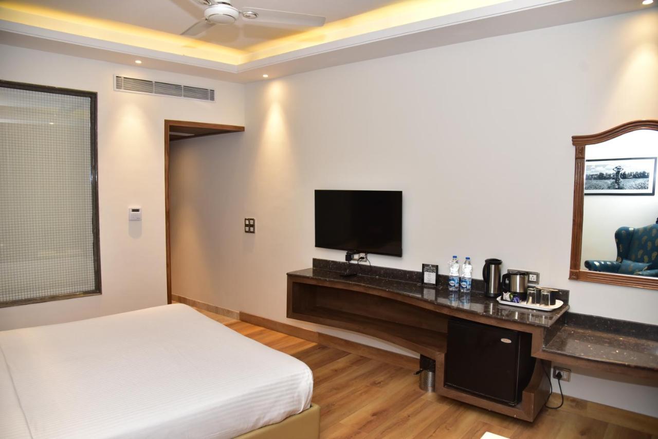 The Cedar Grand And Hotel 4*