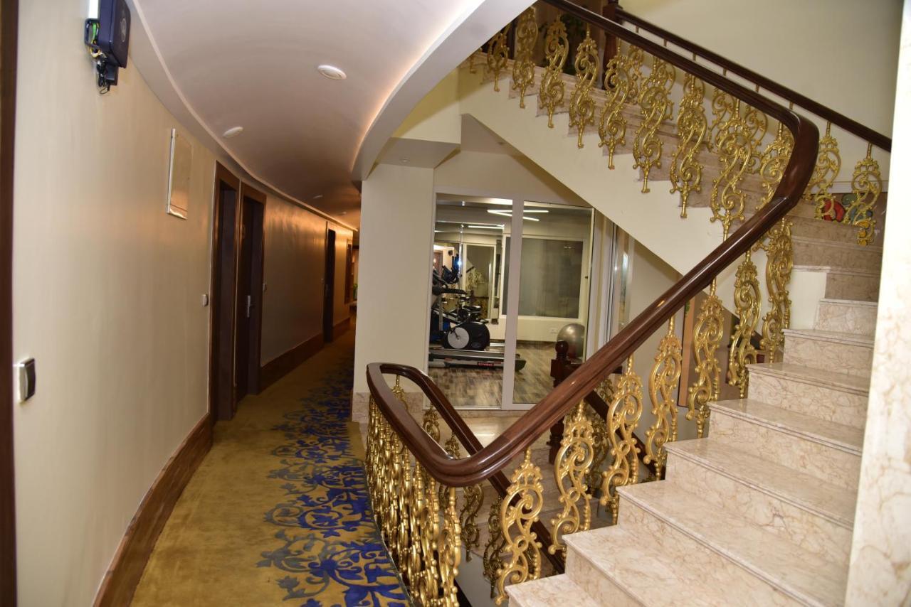 The Cedar Grand And