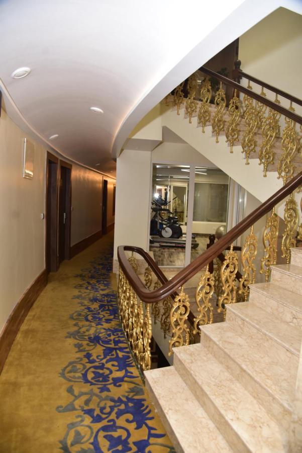 Hotel The Cedar Grand And