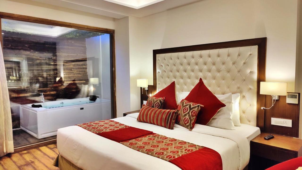Hotel Royale Retreat - Luxury In 4*